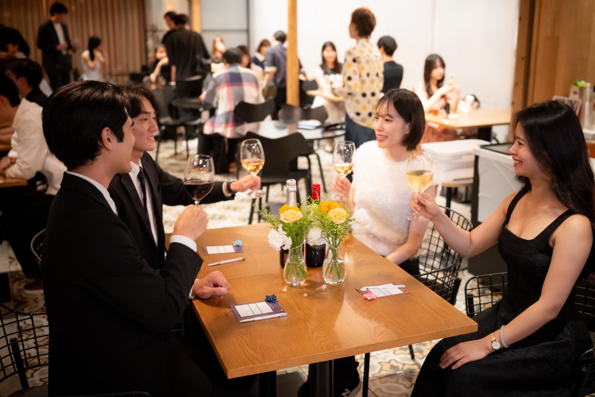 [TP. Hồ Chí Minh] Dành riêng cho người độc thân ★ Tiệc tối – Hình thức ngồi bàn♪