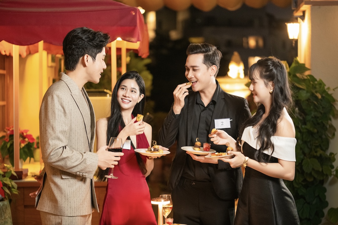 🇻🇳 Singles Party ★ Unlimited 5 Canapés & 3 Desserts